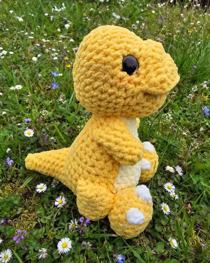 T-REX AMARILLO (2)